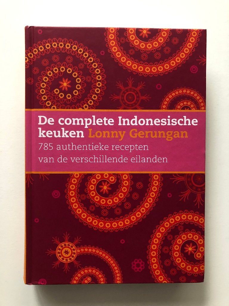 De Complete Indonesische Keuken, Boeken, Kookboeken, Hoofdgerechten, Zo goed als nieuw, Lonny Gerungan, Azië en Oosters