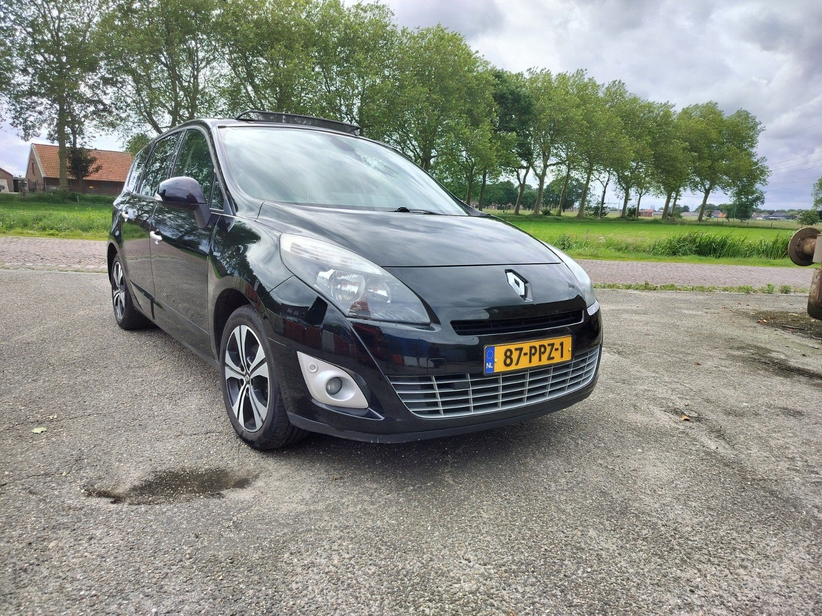 Vakantieauto!! Renault Grand Scenic 1.4 TCE 5P 2011 Zwart, Auto's, Voorwielaandrijving, 745 kg, 4 cilinders, Zwart
