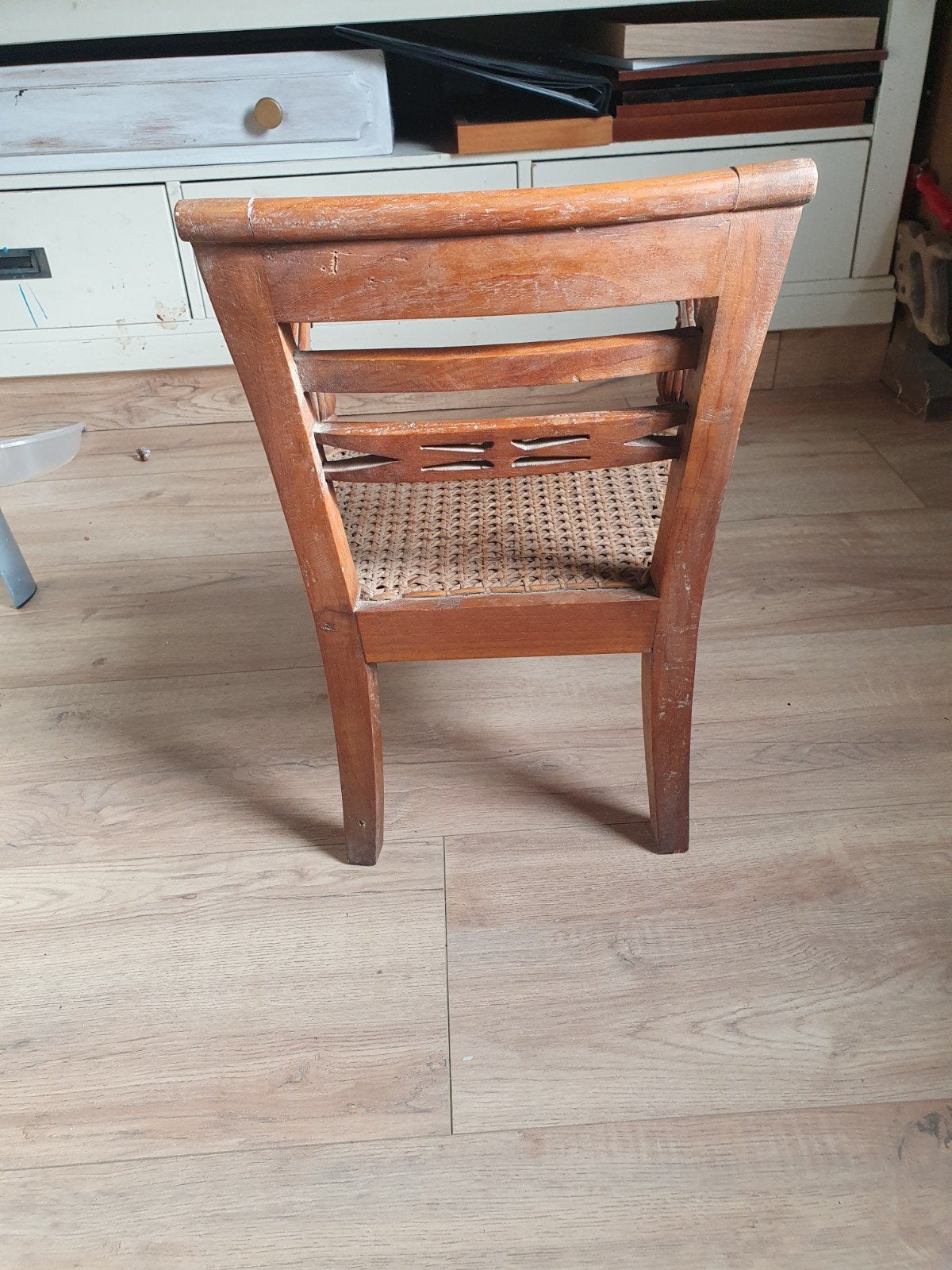 teak houten kinderstoel, Ophalen