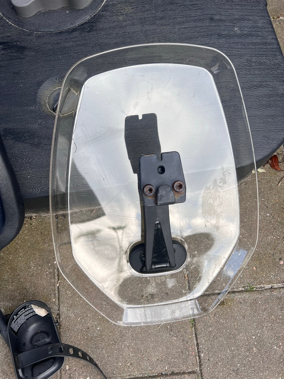 Yepp Mini fietszitje met windscherm, Fietsen en Brommers, Fietsaccessoires | Fietsstoeltjes, Ophalen, Voorzitje, 0 t/m 13 kg, Gebruikt