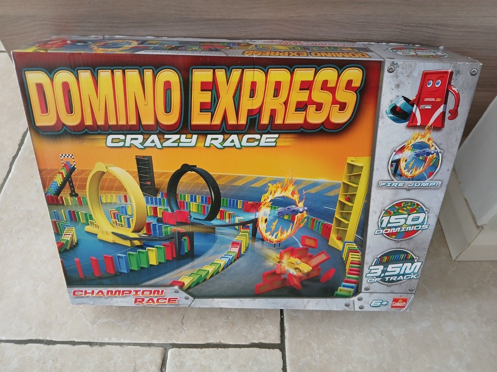 Domino Express Crazy Race - Complete set, Ophalen of Verzenden, Zo goed als nieuw, Jongen of Meisje