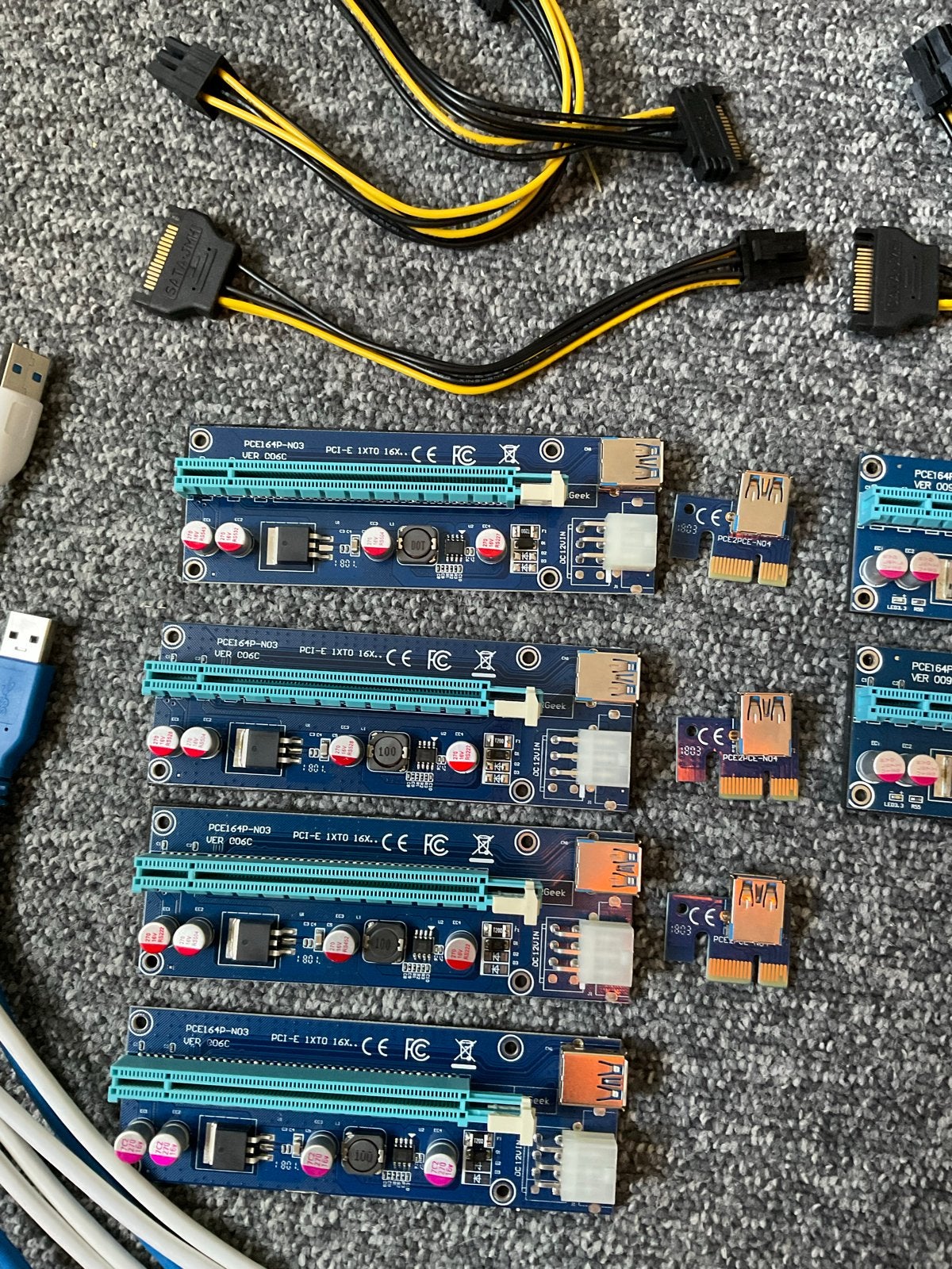 Set van 5x PCI-E Riser Cards (1x naar 16x) + extra's, Ophalen of Verzenden, Zo goed als nieuw