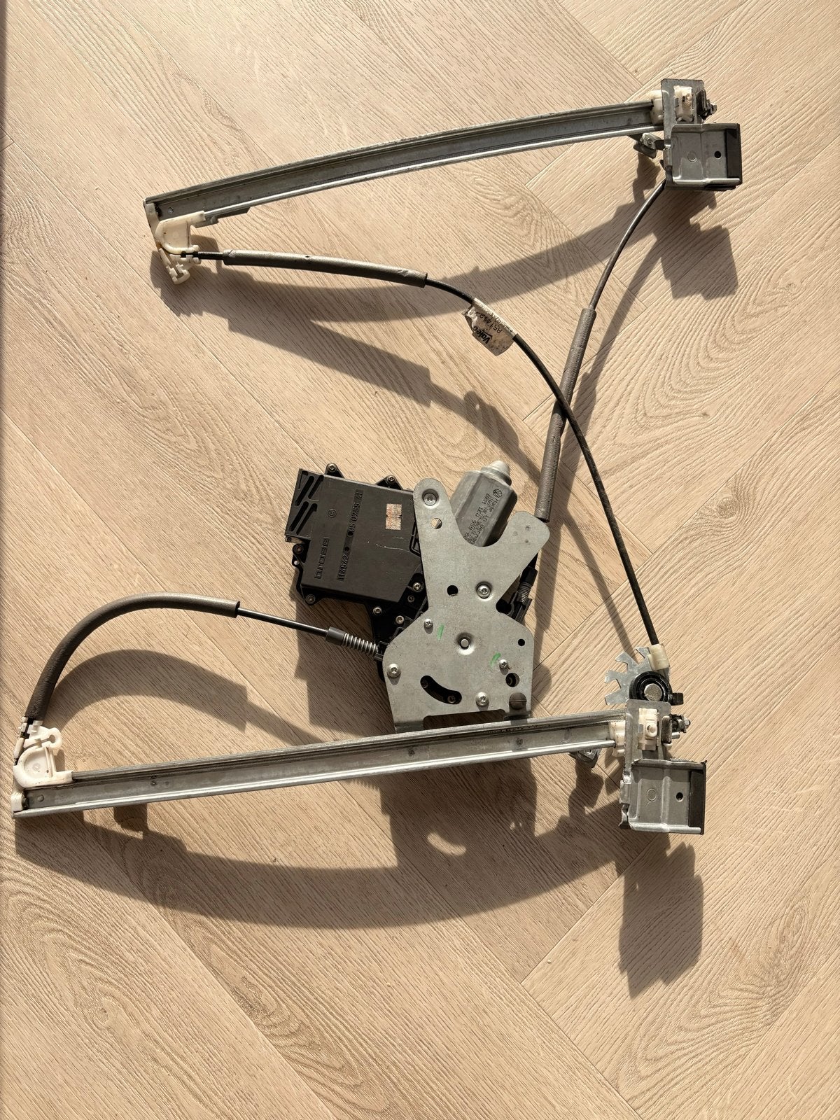 VW Golf 4 Cabrio Raammechanisme Links/Rechts (Motor Defect), Auto-onderdelen, Ophalen of Verzenden, Gebruikt, Volkswagen