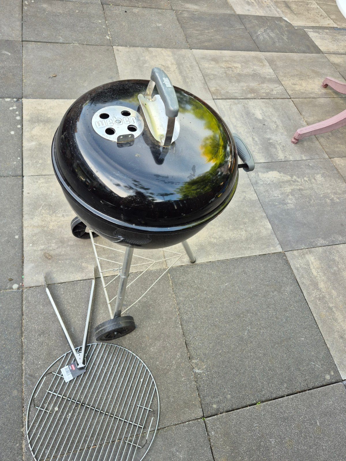 Weber Compact Kettle BBQ 47cm - Zo goed als nieuw, Ophalen of Verzenden, Gebruikt, Weber