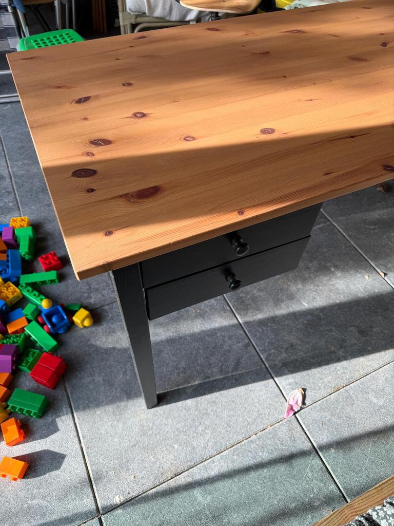 Bureau ikea zwart/hout met bijpassende bureaustoel, Huis en Inrichting, Bureaus, Ophalen, Gebruikt, IKEA, Hout
