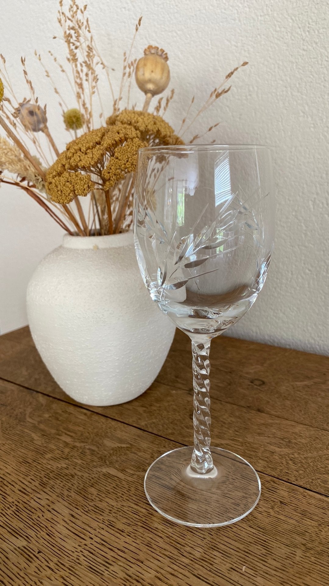 Kristallen wijnglas Cristal d'Arques Fleury Gedraaide steel, Ophalen of Verzenden, Gebruikt, Overige typen