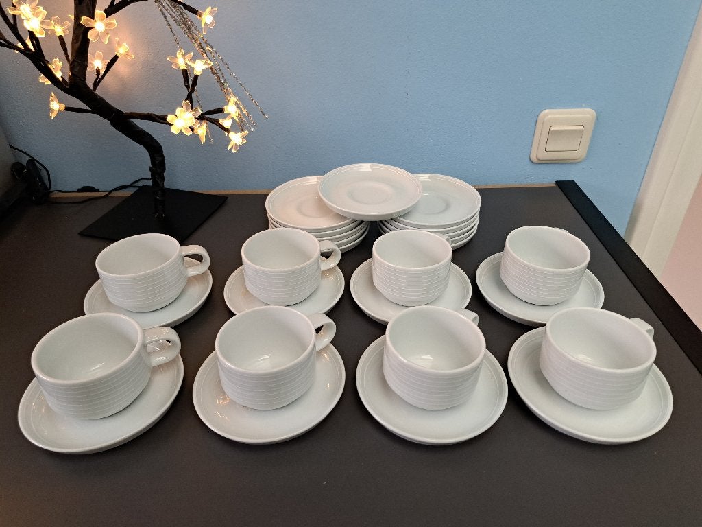 8x kop & schotel + extra schotels, Ophalen, Zo goed als nieuw, Overige stijlen, Kop(pen) en/of Schotel(s)