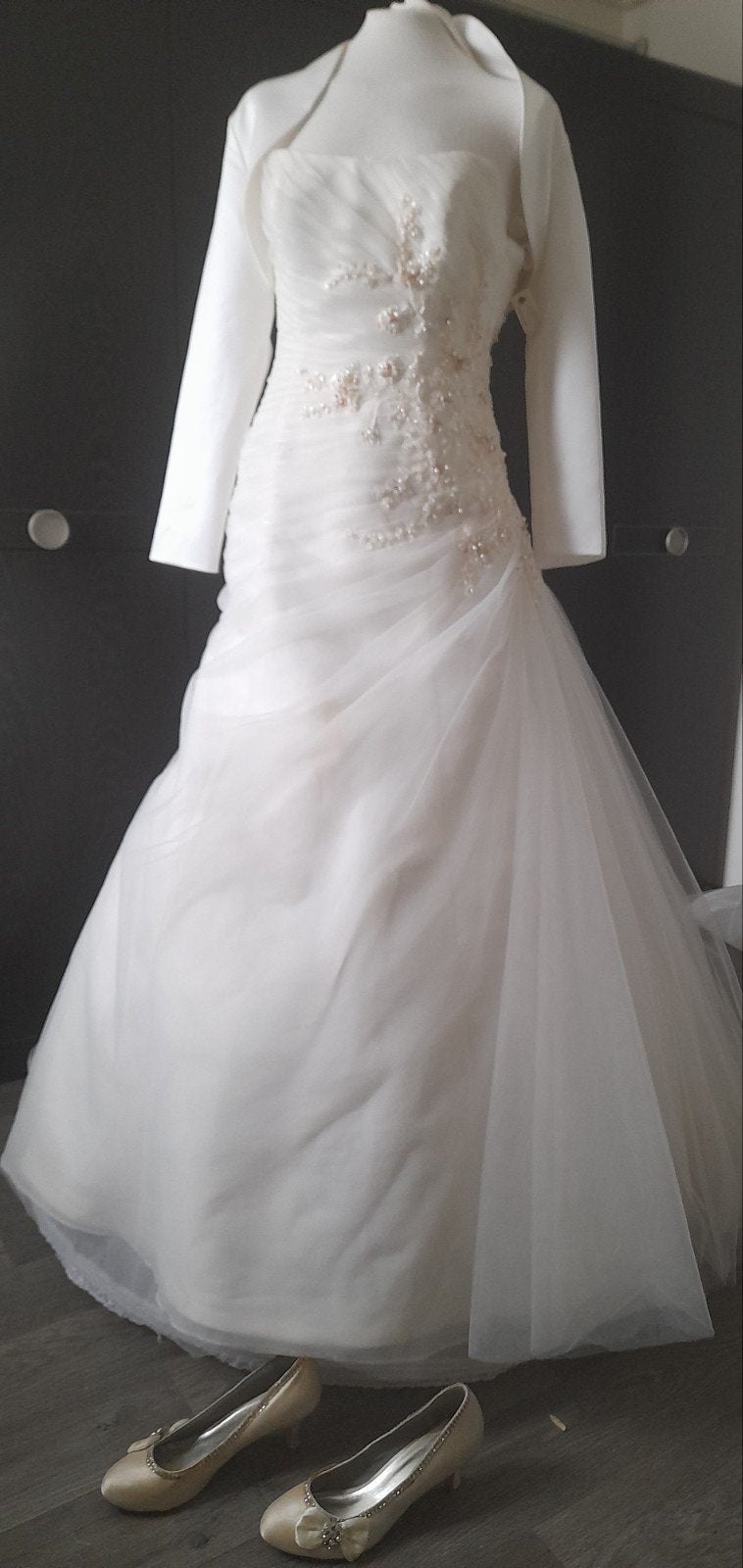 Trouwjurk met bolero en schoenen - Bianco Evento, Kleding | Dames, Trouwjurk, Wit, Bianco Evento, Ophalen of Verzenden