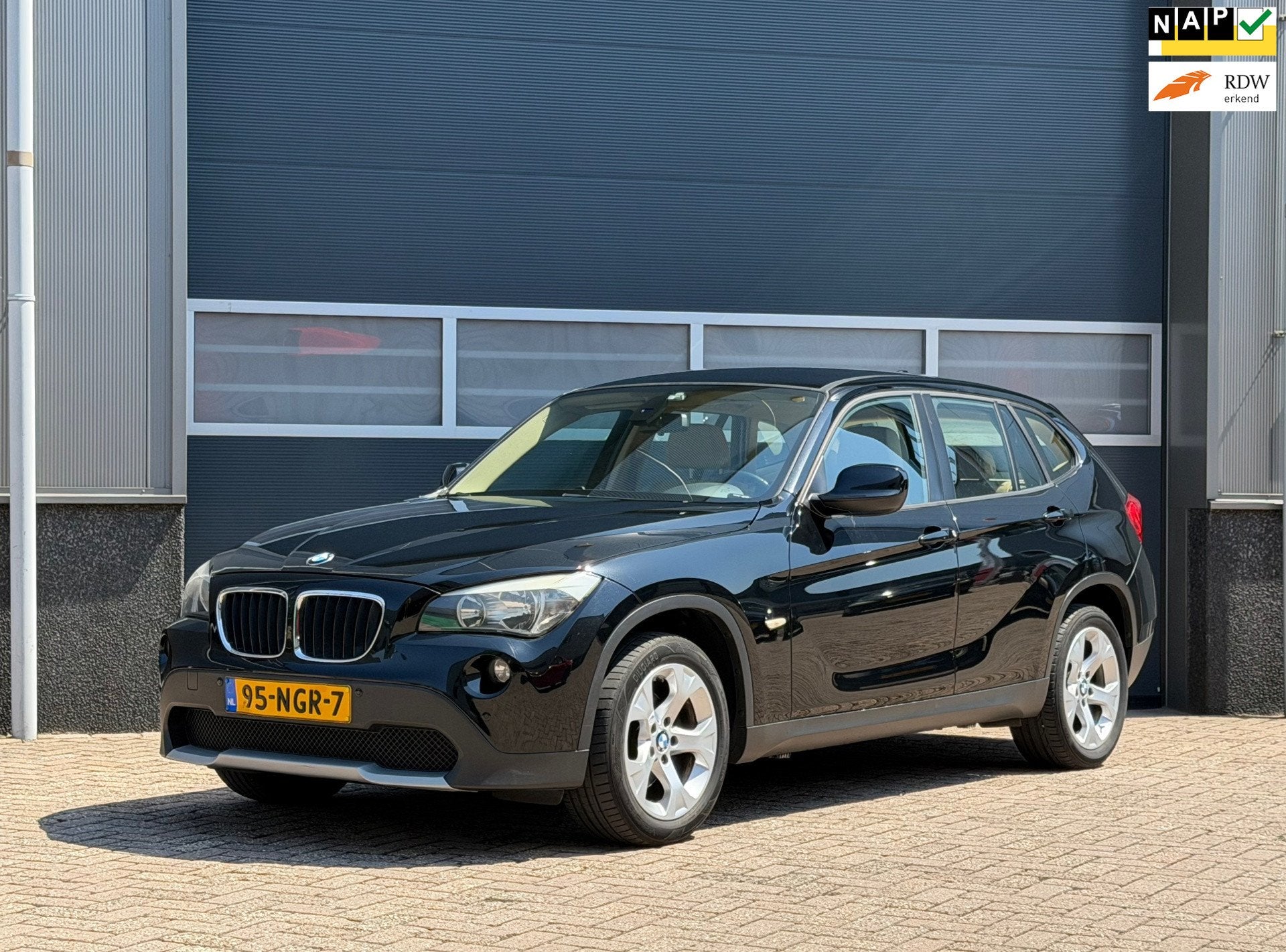 BMW X1 SDrive18i Exe bj.2010 Navi|Pdc|Lees tekst., X1, Beige, 4 cilinders, 150 pk