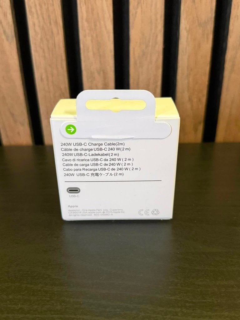 Originele Apple USB-C 240W Oplaadkabel (2 Meter), Telecommunicatie, Mobiele telefoons | Telefoon-opladers, USB-C, Nieuw, Universeel