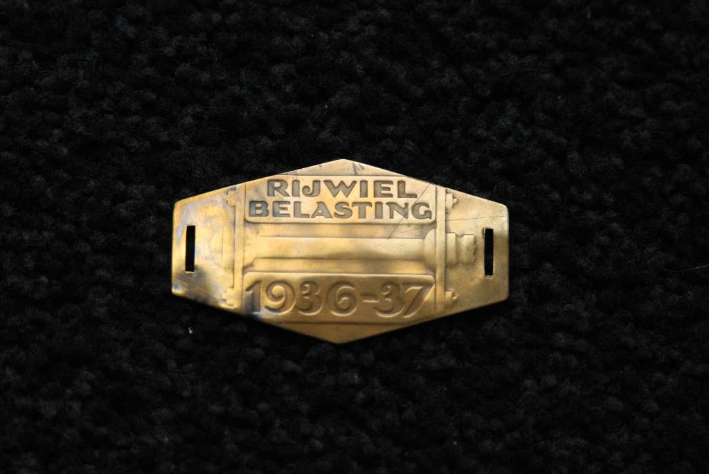 Rijwiel belastingplaatjes, Antiek en Kunst, Ophalen of Verzenden