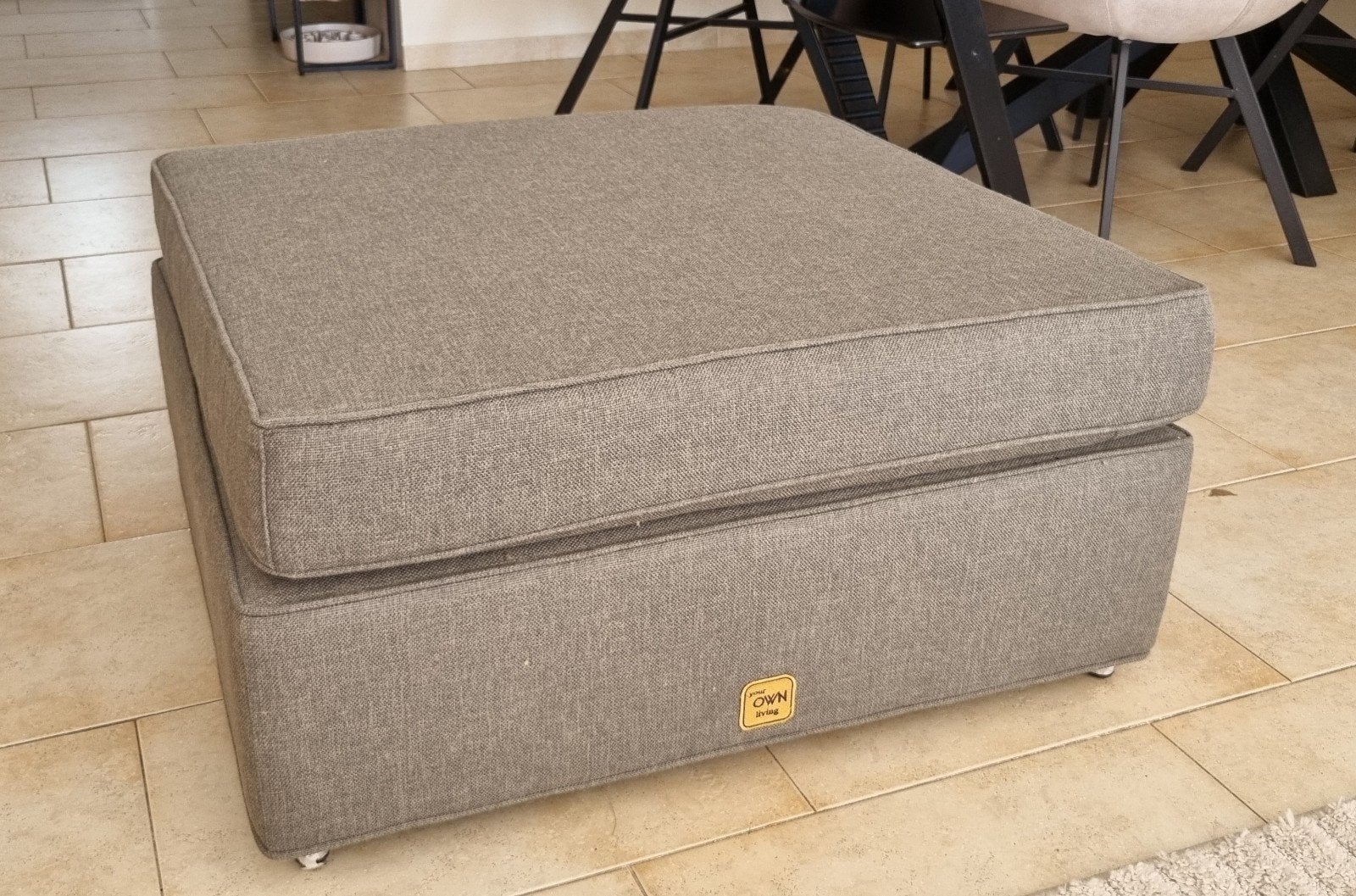 Grijze hocker 85x85x40cm, Huis en Inrichting, Ophalen, Gebruikt, Vierkant, 75 tot 100 cm