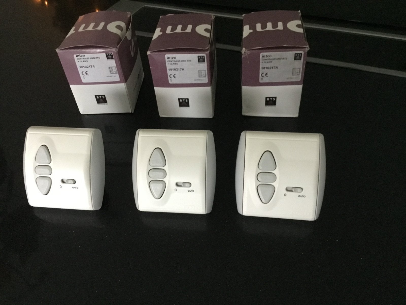 Somfy Centralis Uno RTS wandzender (3 stuks), Ophalen of Verzenden, Nieuw, Overige merken, Schakelaar