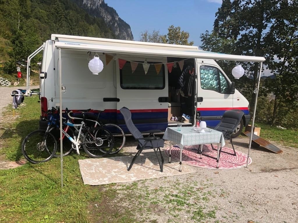 Renault Master Buscamper – Compleet en klaar voor avontuur!, Overige merken, Chemisch toilet, Tot en met 2, 7 tot 12 maanden geleden