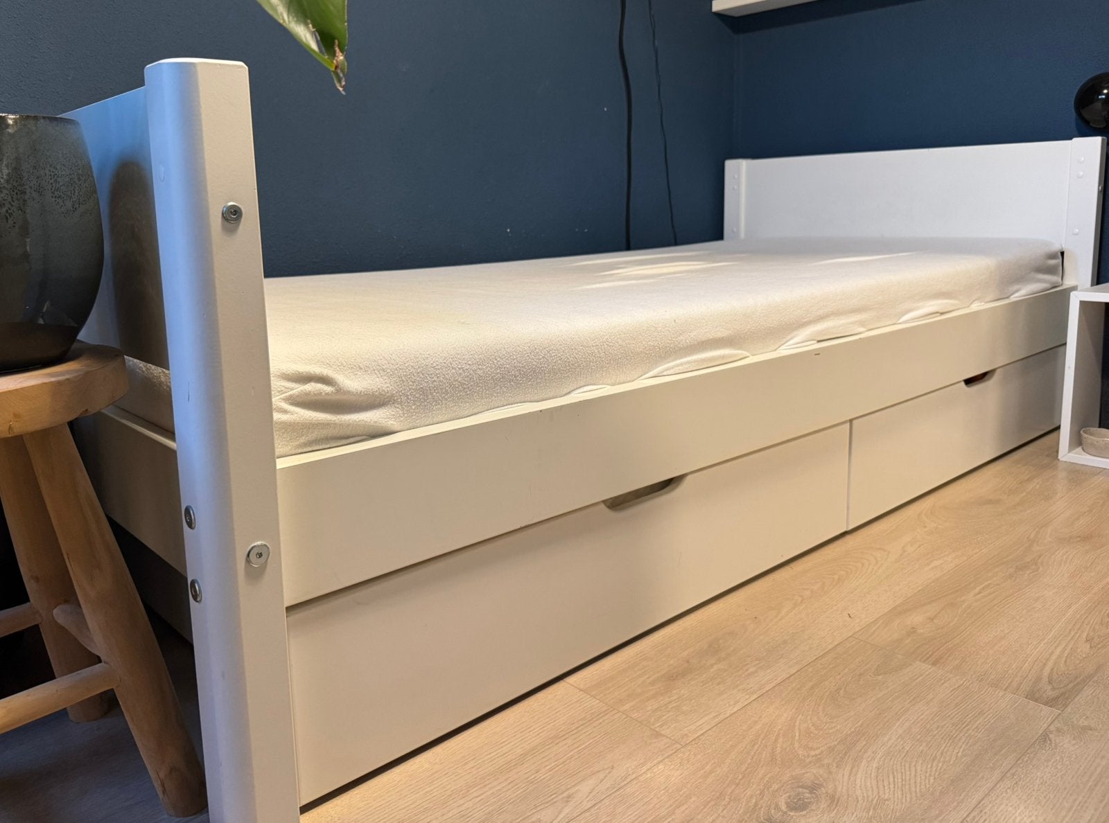 Twee Flexa White eenpersoonsbedden (90*200) met onderlades, 85 tot 100 cm, Gebruikt, 180 cm of meer, Ophalen