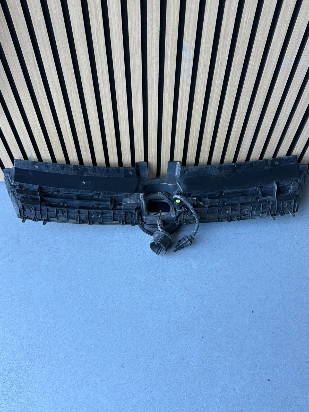 Originele VW Golf 7 GTE Grille 5GE853651, Auto-onderdelen, Gebruikt, Ophalen of Verzenden, Bumper, Volkswagen