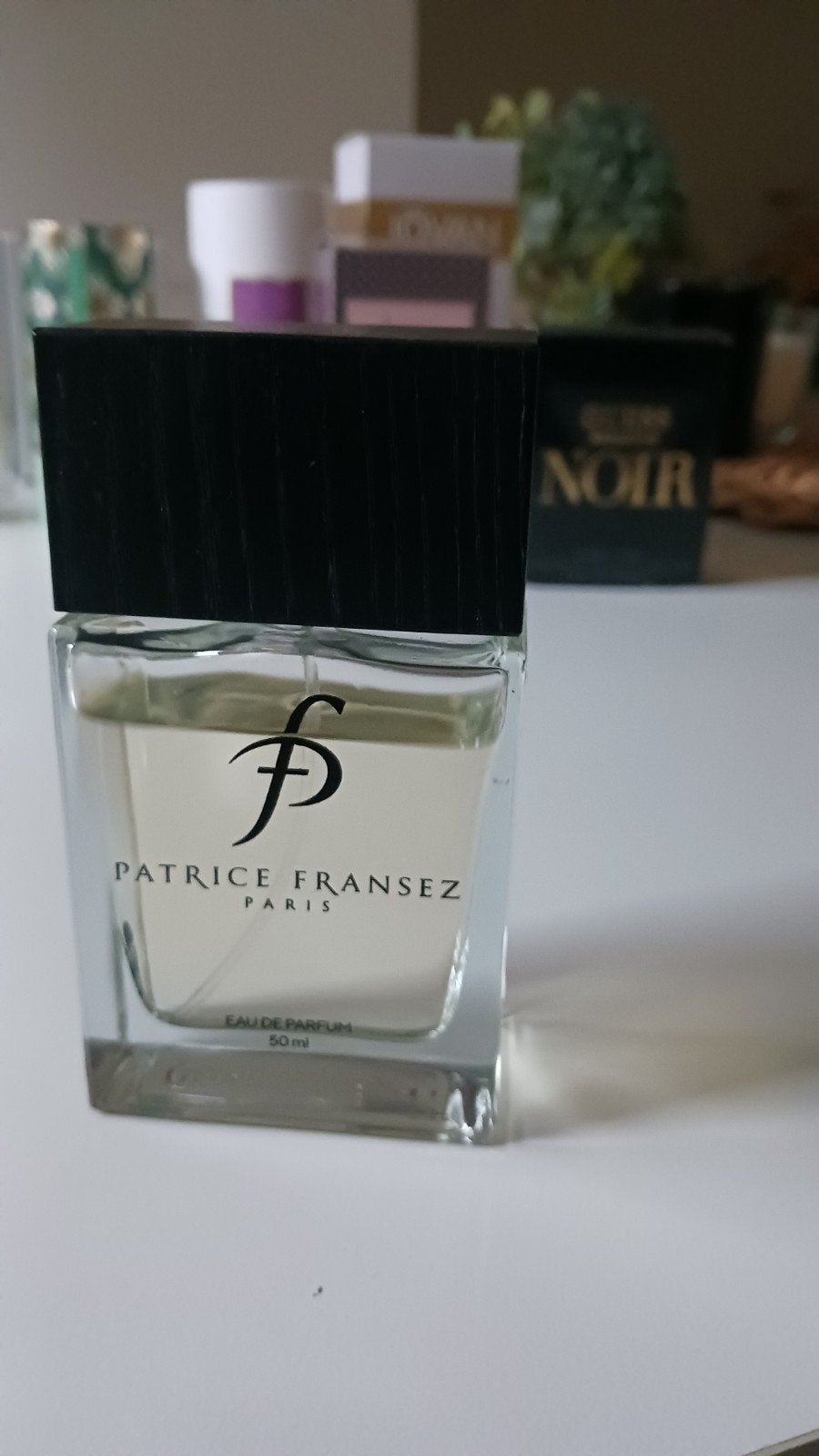 parfums 5,00 per stuk, Ophalen of Verzenden, Zo goed als nieuw