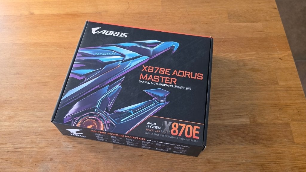 Gigabyte X870E AORUS MASTER, Ophalen of Verzenden, Zo goed als nieuw, ATX, DDR5