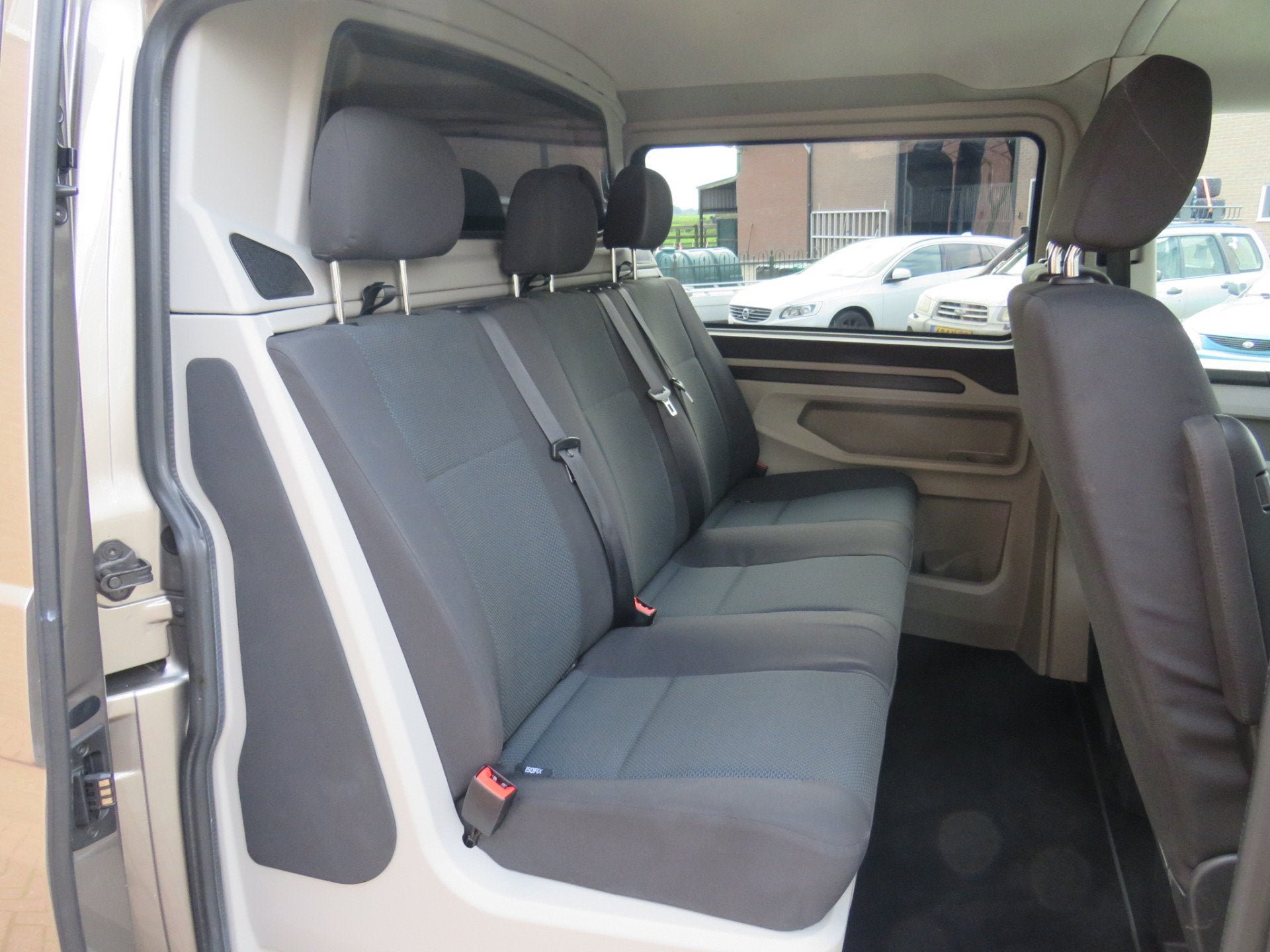 Volkswagen Transporter 2.0 TDI 150Pk DSG L2H1 DC Highline *, Auto's, Dealer onderhouden, Stof, Gebruikt, 4 cilinders