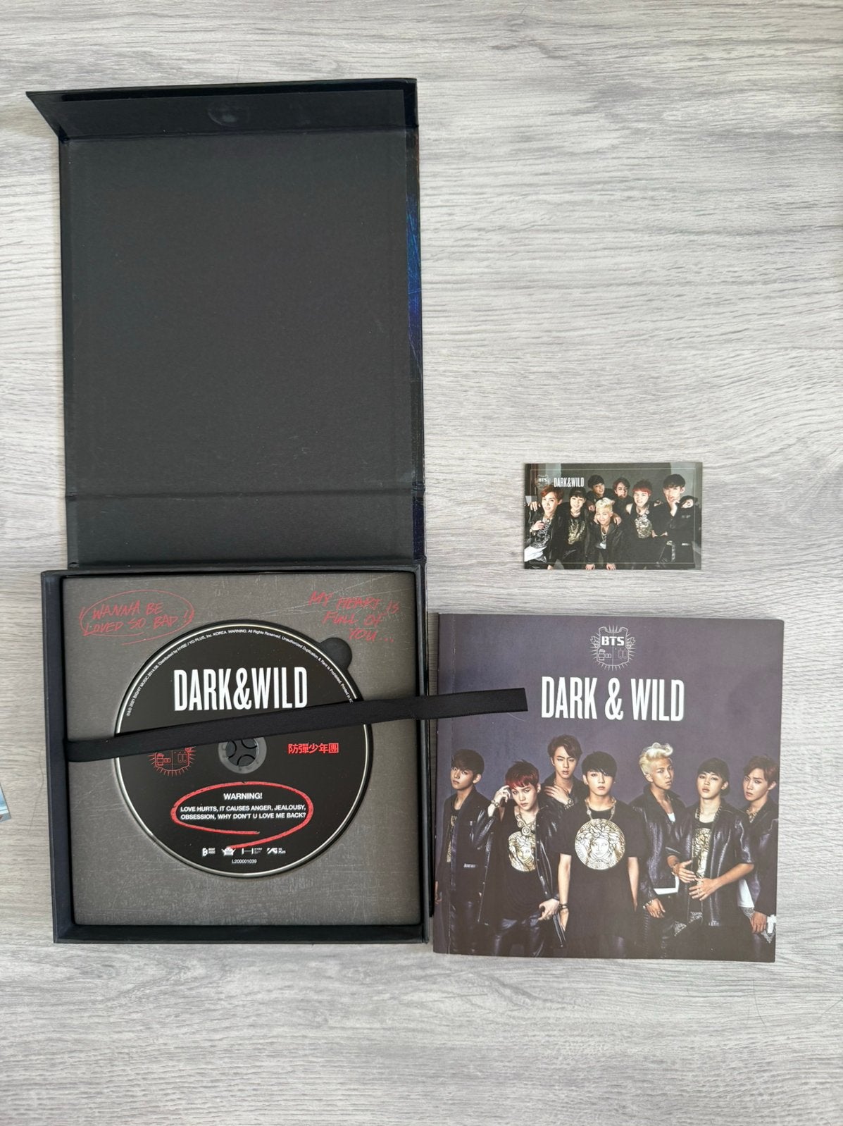 BTS dark&wild album, Ophalen of Verzenden, Zo goed als nieuw, Album