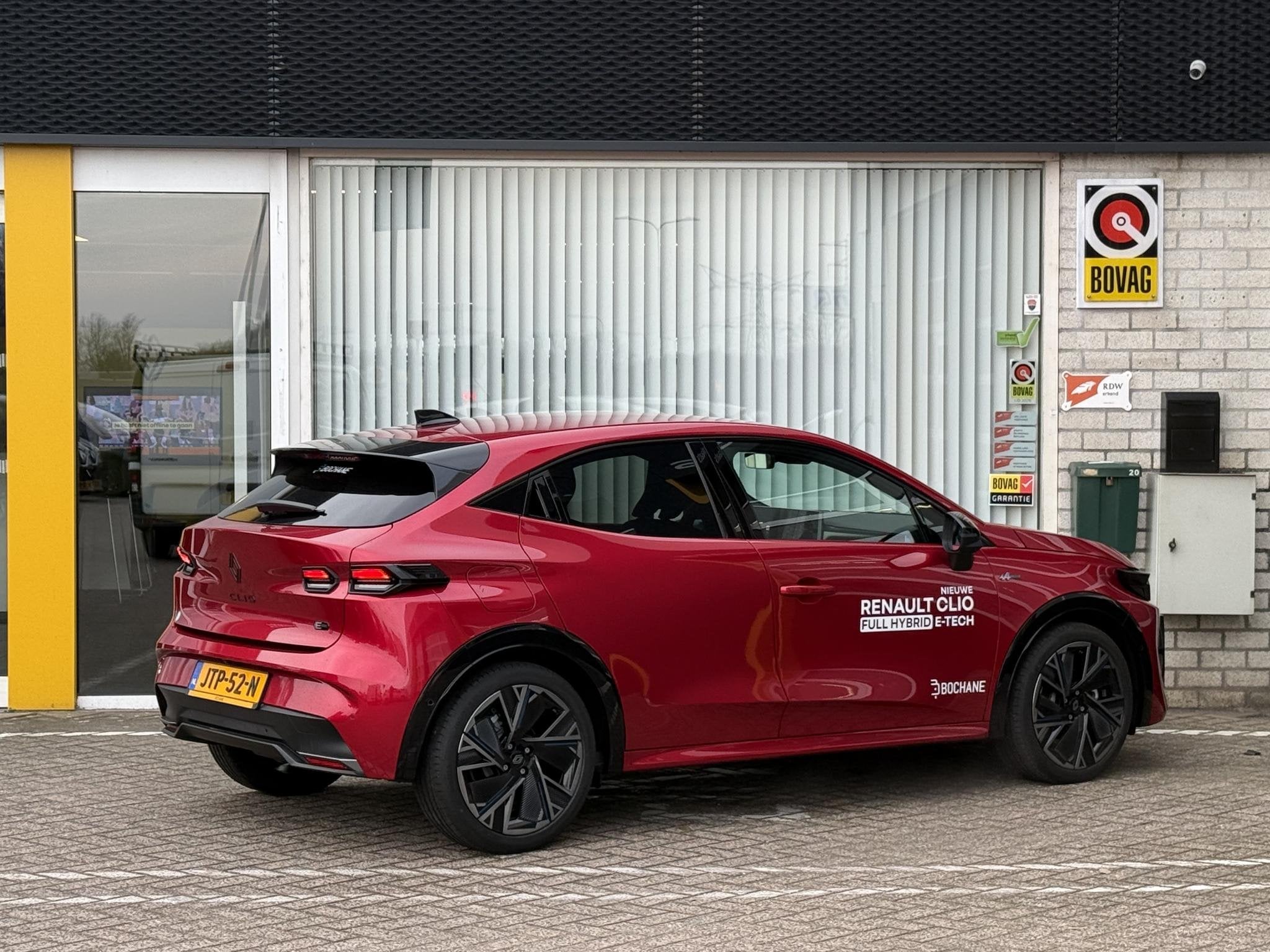 Renault Clio 1.8 Hybrid 160 esprit Alpine | Demo | Pack wint, Auto's, Euro 6, 4 cilinders, 1246 kg, Origineel Nederlands