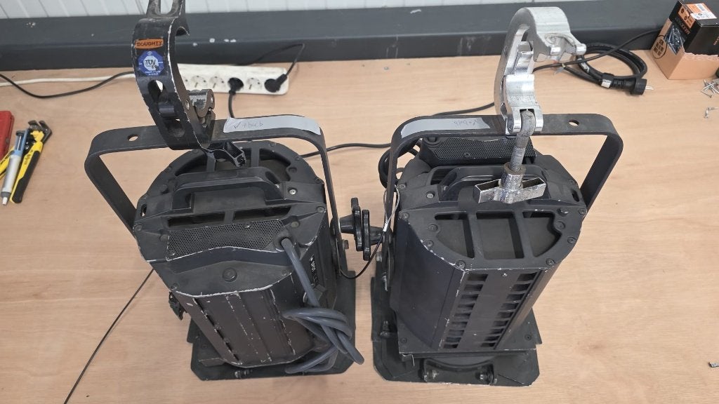 12x 1kW fresnel, Ophalen, Gebruikt