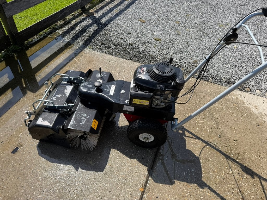 Limpar 67 rolbezem, Tuin en Terras, Veegmachines, Ophalen, Zo goed als nieuw