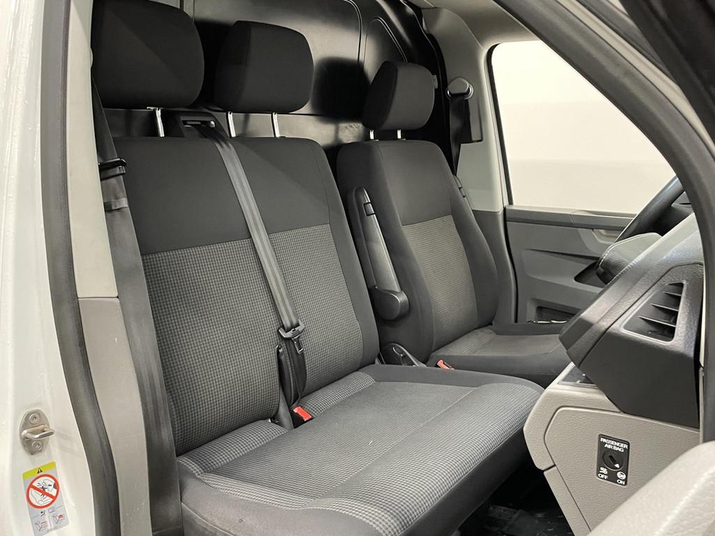 Volkswagen Transporter 2.0 TDI L2H1 Trendline Airco Cruise C, Stof, Gebruikt, Euro 6, Volkswagen