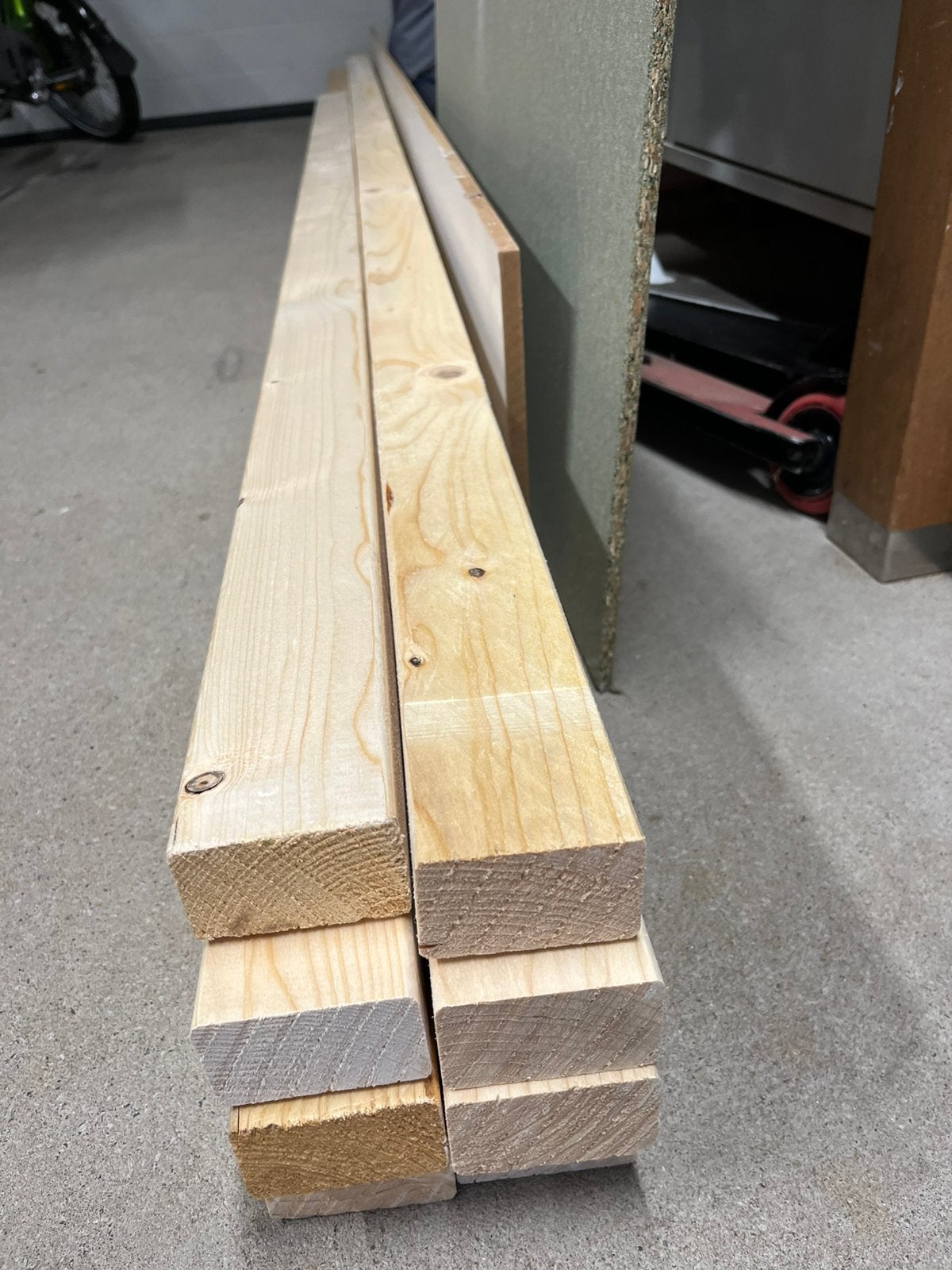 Houtenbalken en aftimmerplaten, Ophalen, Nieuw, Hardhout, 250 cm of meer