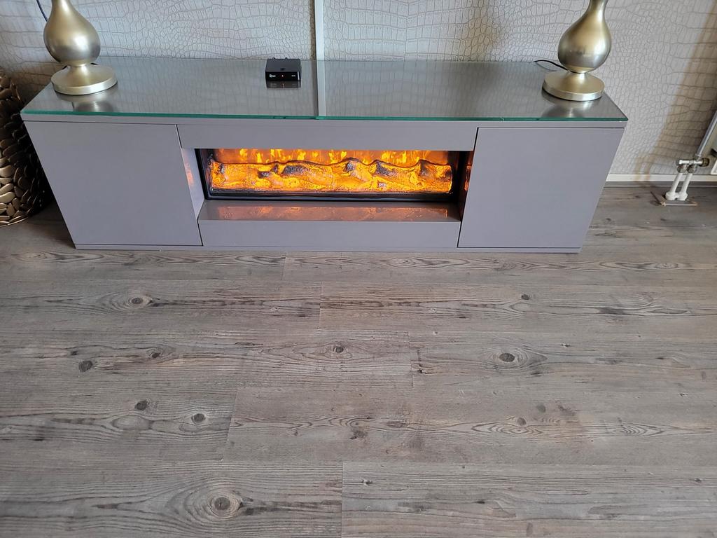 Tv meubel taupe met open haard en glazen afdekplaat, Ophalen, Gebruikt, 100 tot 150 cm, Glas