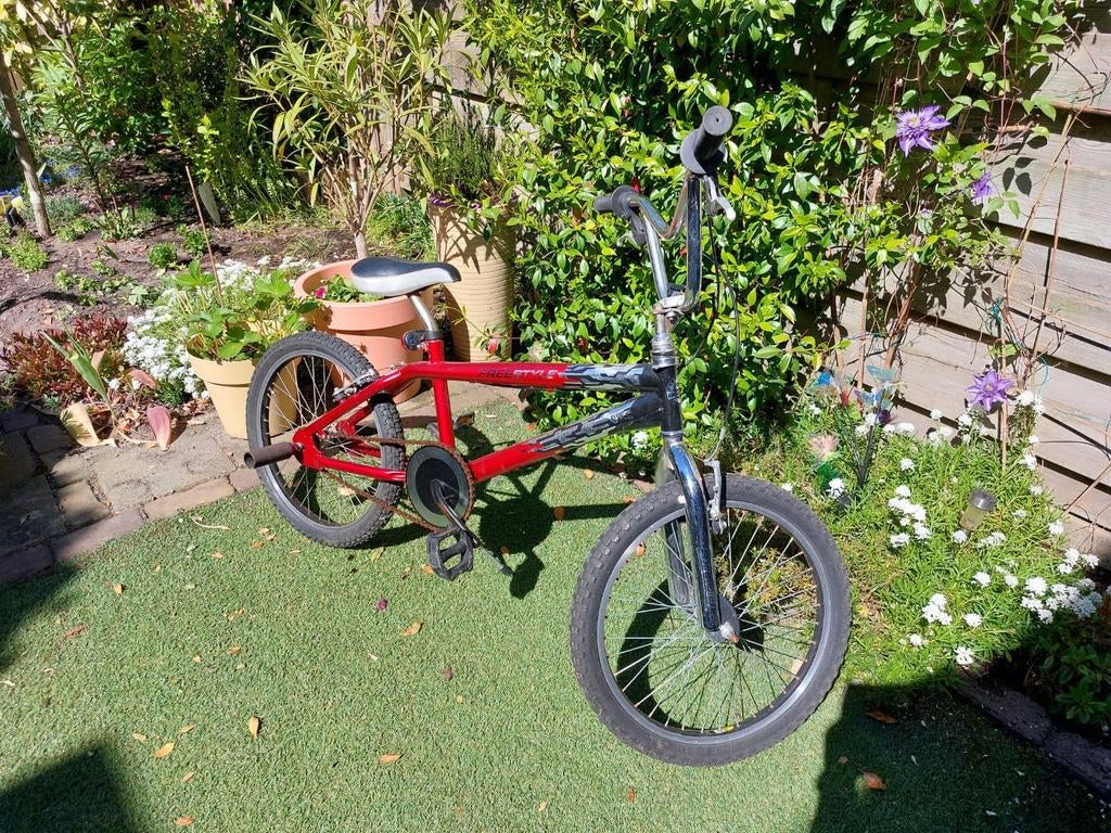 Freestyle Stuntfiets - Opknapper in Oss, Fietsen en Brommers, Ophalen, Gebruikt, Staal, Velgrem