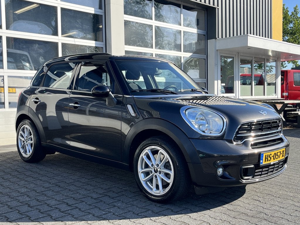 MINI Countryman 1.6 Cooper S Airco Cruise controle Trekhaak, Gebruikt, Bruin, Origineel Nederlands, Bedrijf