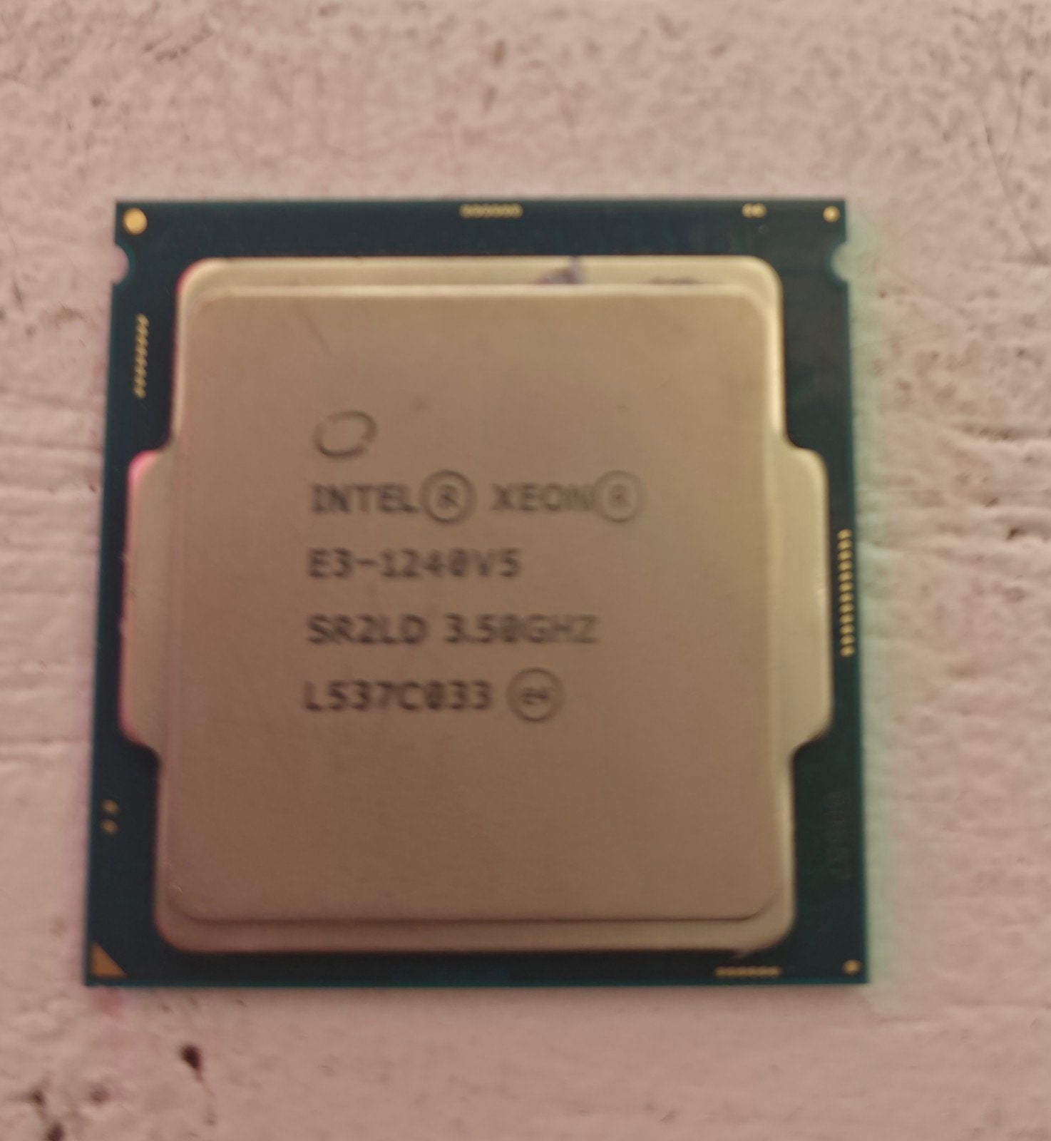 Intel Xeon E3-1240 v5 Processor 3.50GHz SR2LD, Computers en Software, Processors, LGA 1151, Gebruikt, Ophalen of Verzenden, Intel Xeon E3-1240 v5