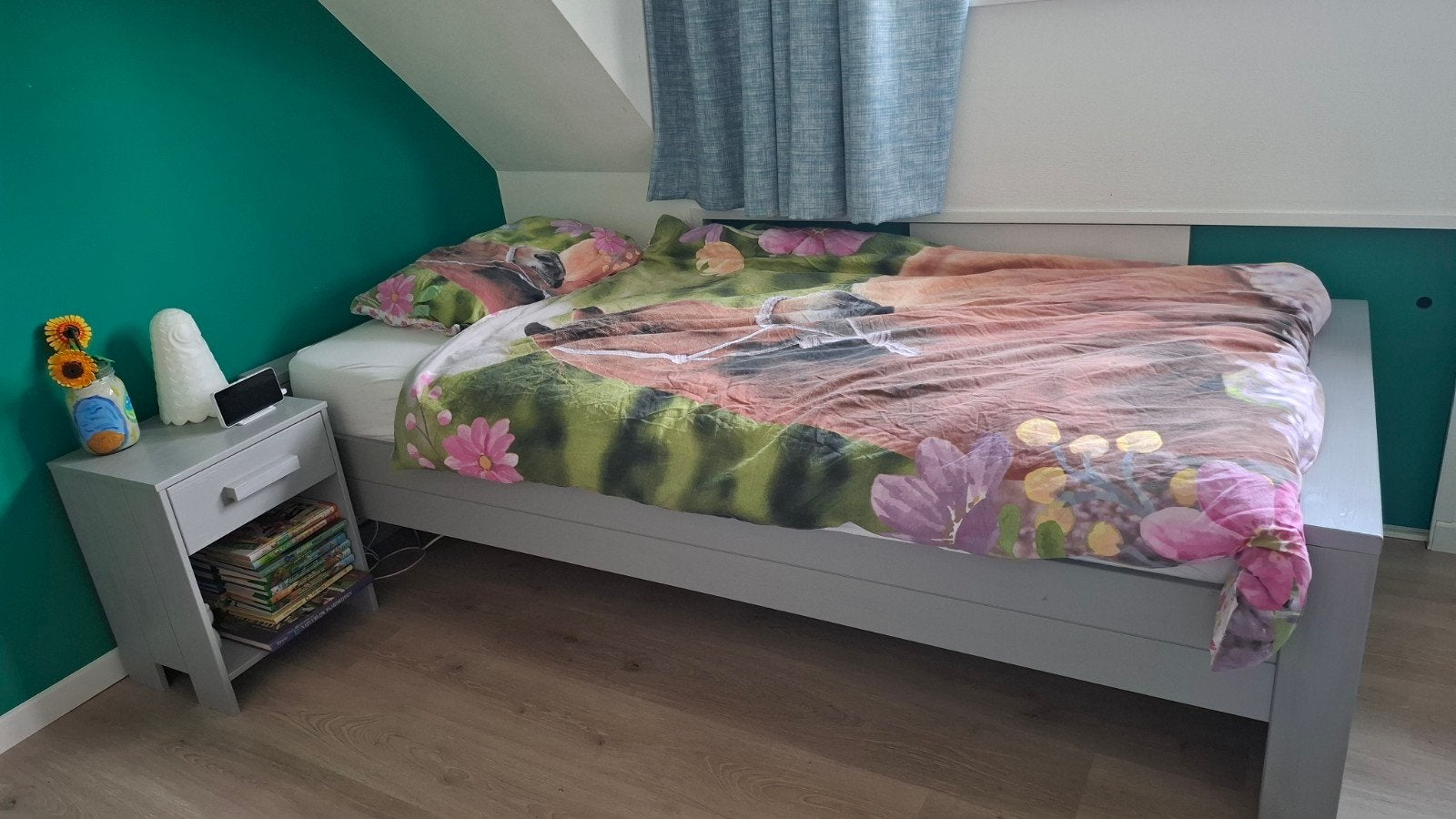 Woood Dennis bed en nachtkastje., Ophalen, Zo goed als nieuw, 180 cm of meer, 85 tot 100 cm