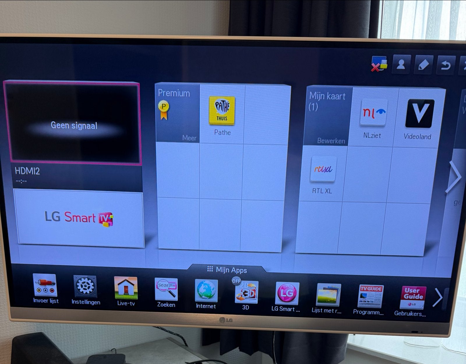 LG 3D Smart TV 42 inch met wandbeugel, Ophalen, Gebruikt, 50 Hz, 100 cm of meer