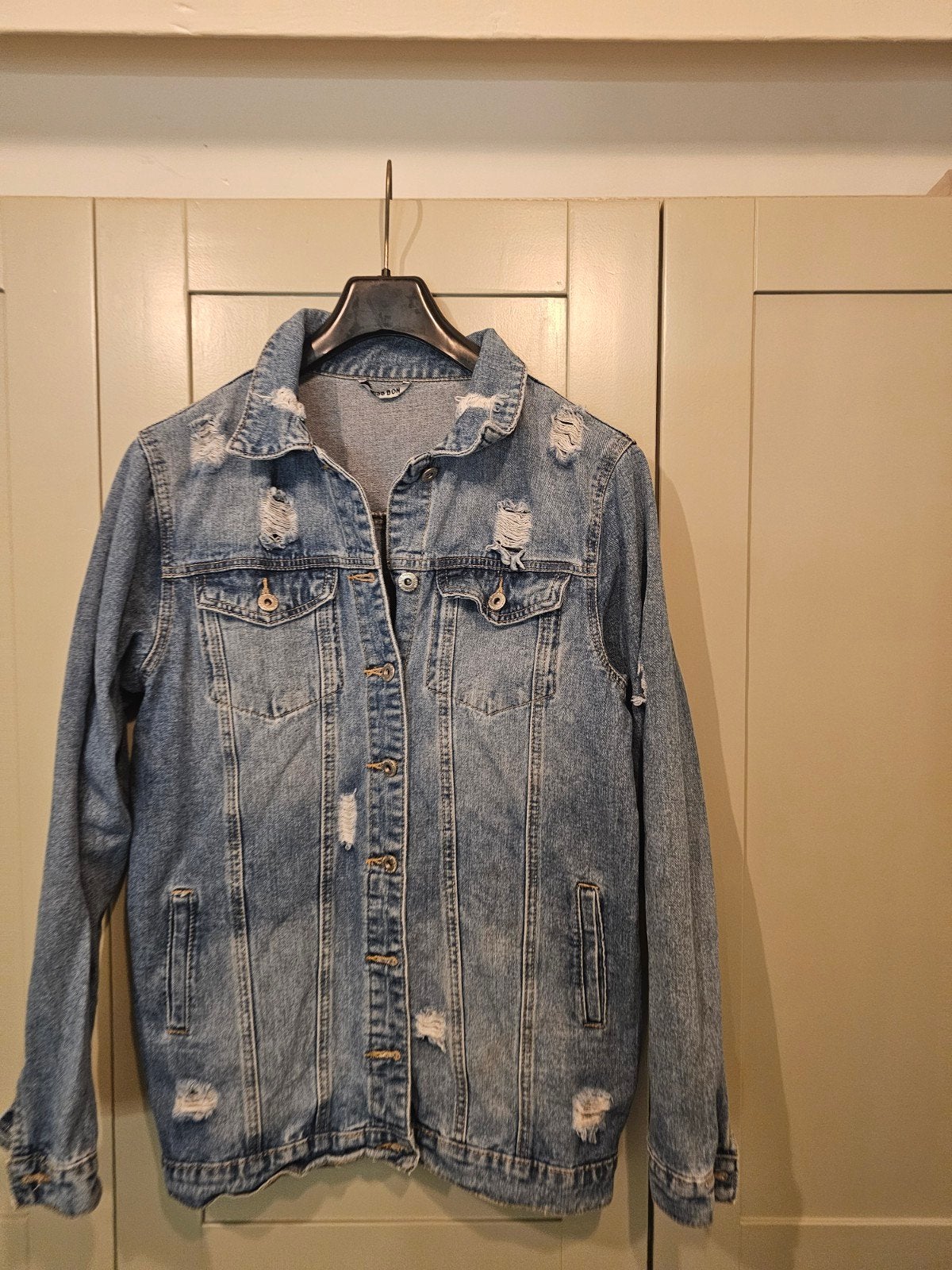 Miss Bon spijkerjasje met scheuren - Maat M, Maat 38/40 (M), Blauw, Ophalen of Verzenden, Gedragen