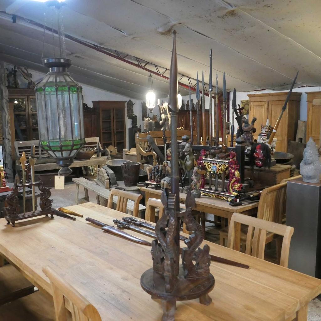 Ploncon Tombak TH1 Speer lans houder met Naga's Indonesia, Antiek en Kunst, Kunst | Niet-Westerse kunst, Ophalen of Verzenden