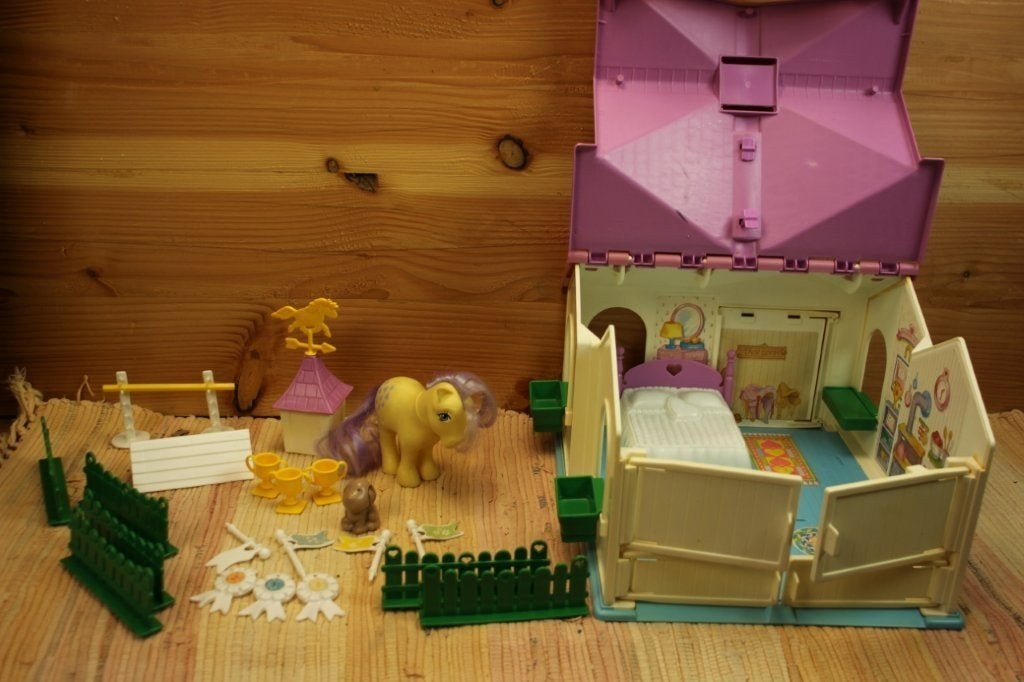 Vintage My Little pony G1 - Hasbro show stable, Kinderen en Baby's, Speelgoed | My Little Pony, Gebruikt, Ophalen of Verzenden