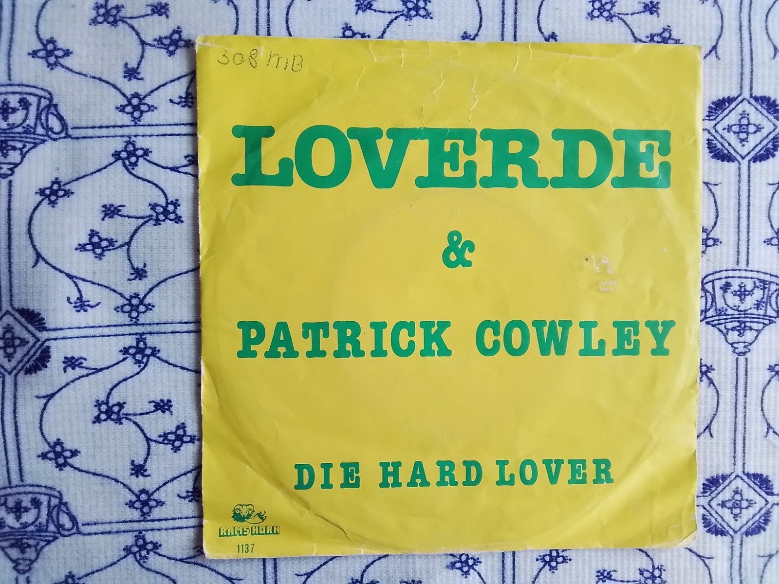 Loverde & Patrick cowley           Die hard lover, Cd's en Dvd's, Ophalen of Verzenden, Zo goed als nieuw, 7 inch, Pop
