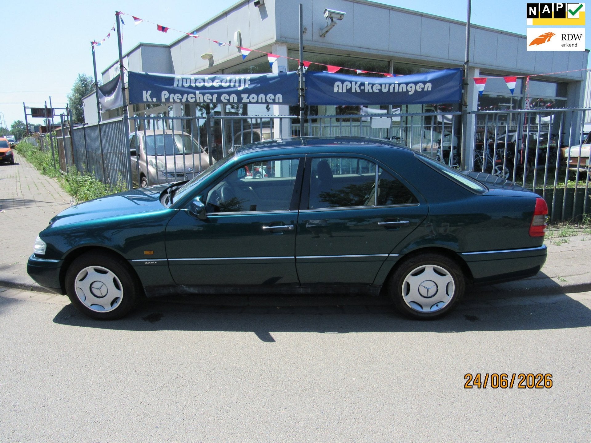 Mercedes-Benz C-klasse 180 Sportautomaat,2 jaar apk, Automaat, Achterwielaandrijving, Gebruikt, 4 cilinders