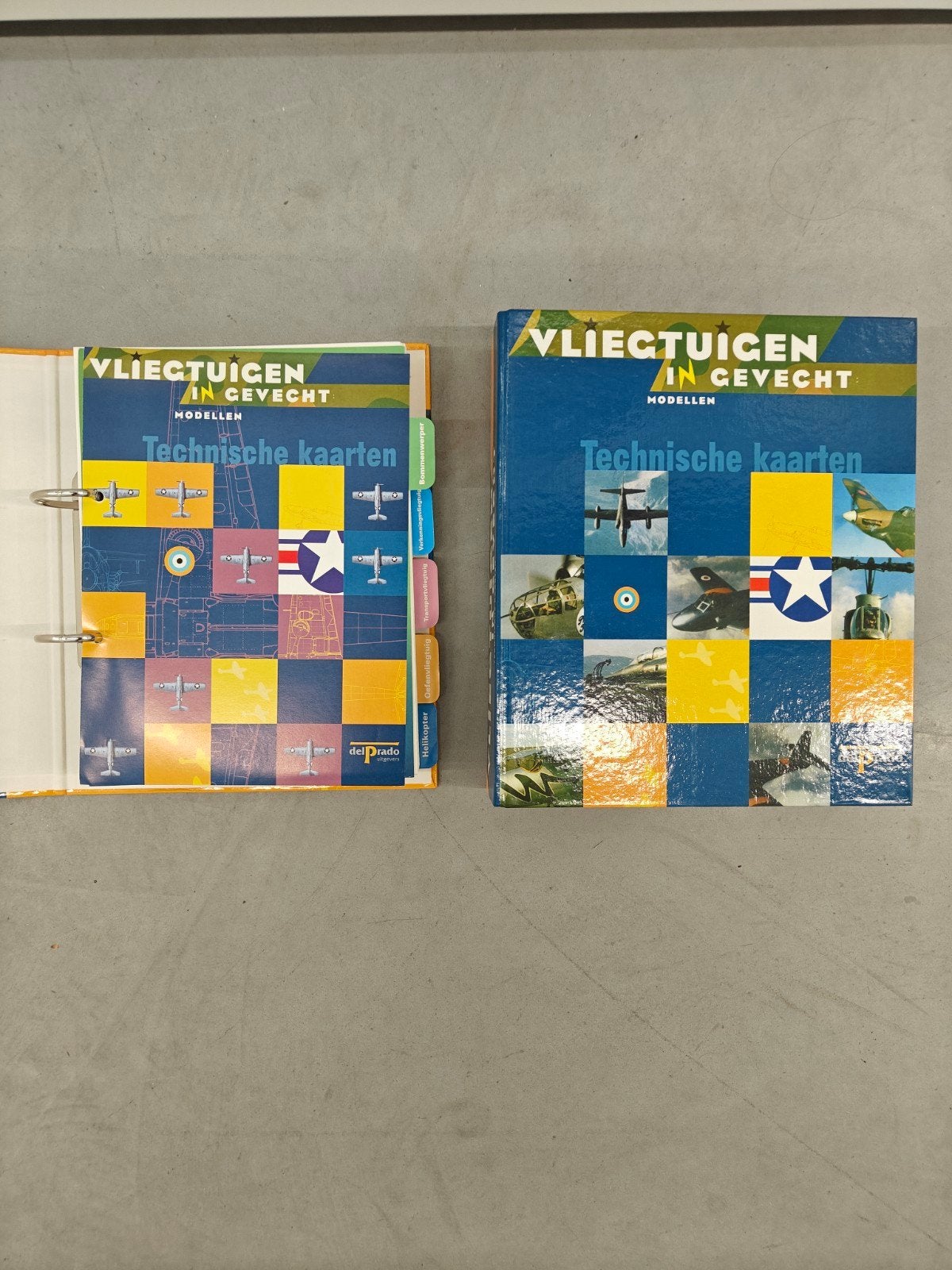 Vliegtuigen in gevecht mappen, Ophalen, Tweede Wereldoorlog, Zo goed als nieuw, Luchtmacht