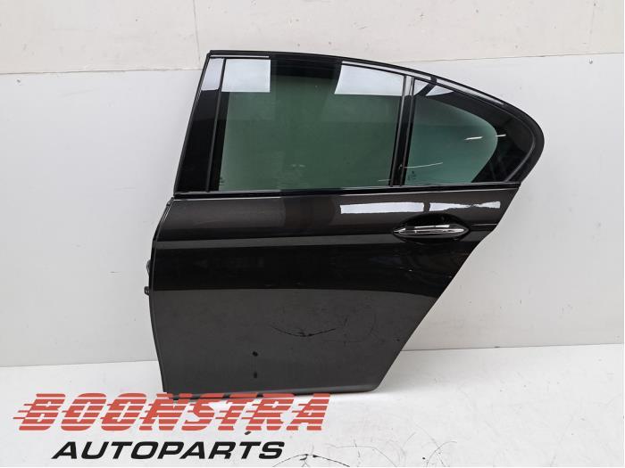 Portier 4Deurs links-achter van een BMW 5-Serie (X02), Gebruikt, -, Deur, -