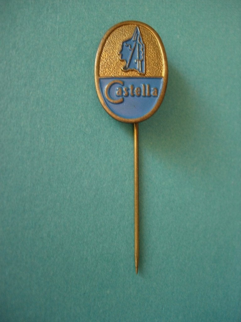 Speldje van Castella, Verzamelen, Verzenden, Zo goed als nieuw, Merk, Speldje of Pin