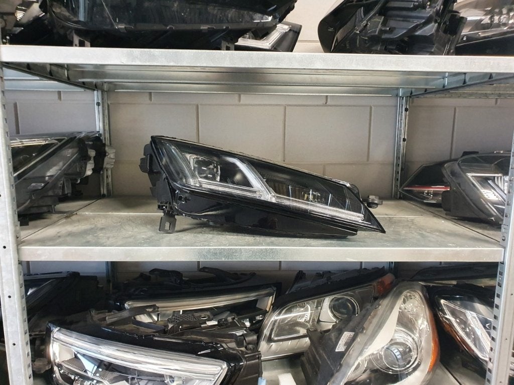Audi TT TTS 8S matrix beam LED koplamp 036 rechts, Ophalen of Verzenden, Gebruikt, Audi