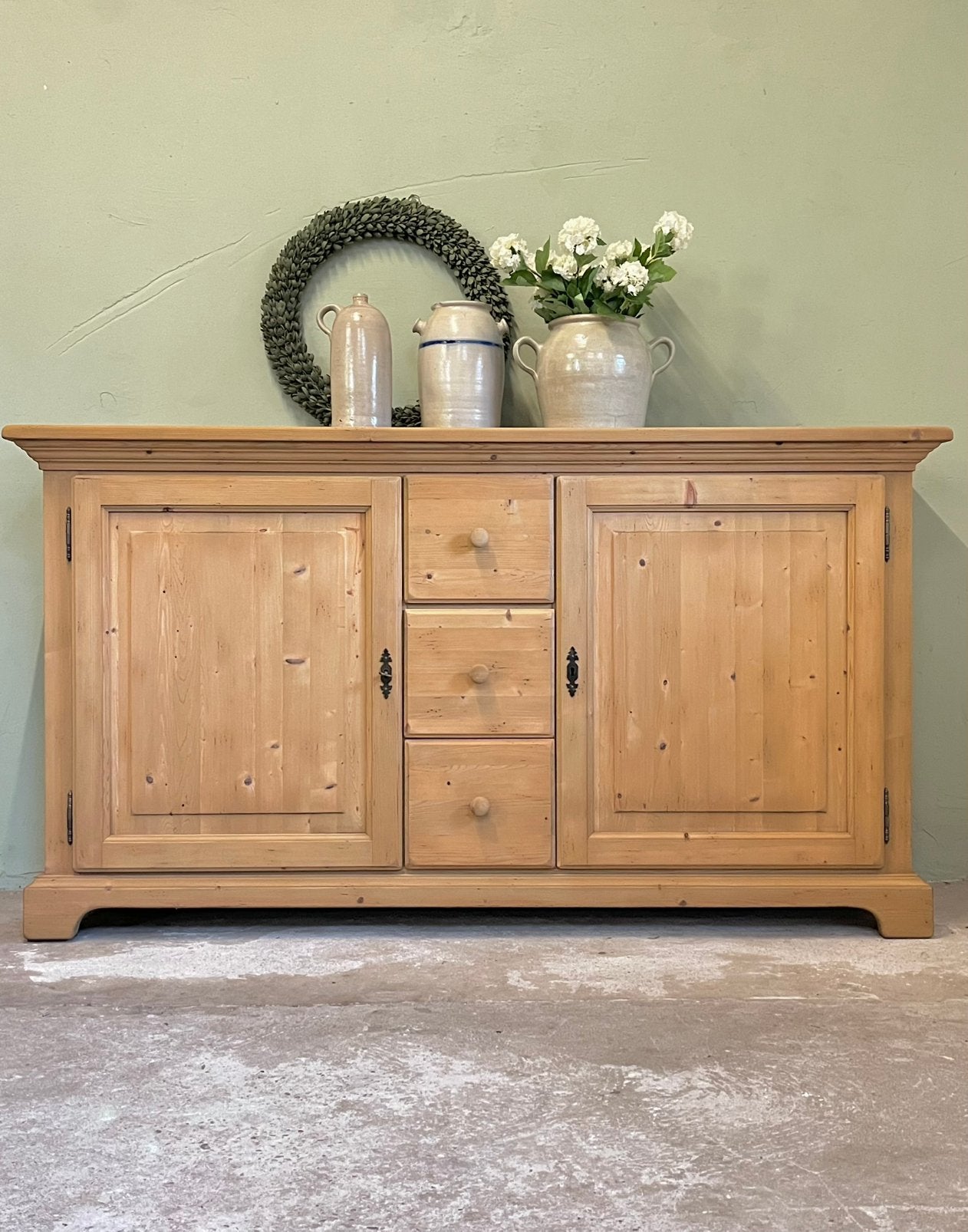Grenen dressoir, kast, ladekast, commode, keukeneiland, Ophalen, 150 tot 200 cm, Met lade(s), Nvt