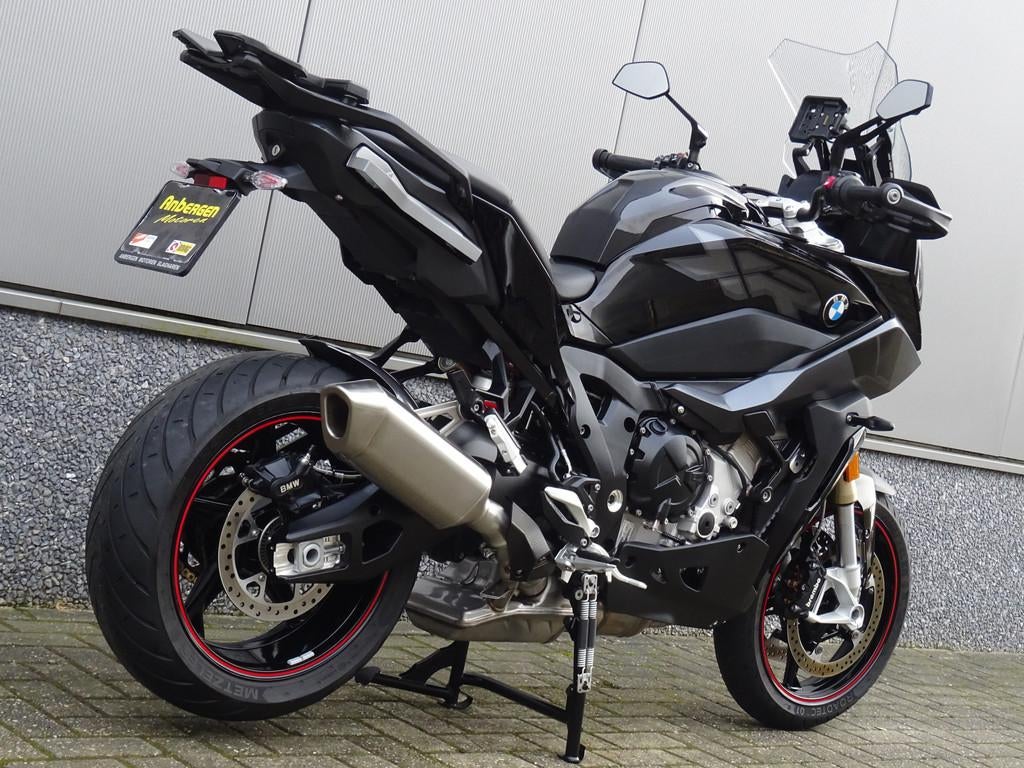 BMW S 1000 XR ABS TRIPLE BLACK (bj 2022), Motoren, Motoren | BMW, Bedrijf, 1000 cc, Toermotor