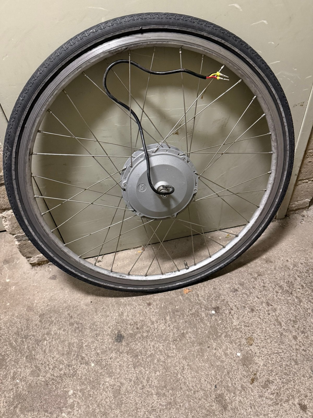 Sparta elektrische fiets voorwiel
