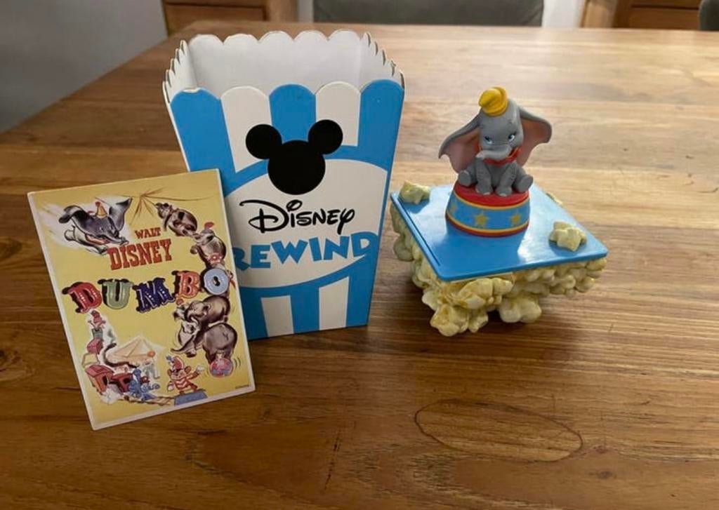 Dineystore Disney series 2 rewind popcorn figure Dumbo Dombo, Verzamelen, Ophalen of Verzenden, Overige figuren, Zo goed als nieuw