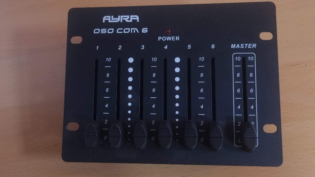 Ayra OSO COM-6 Lichtcontroller / DMX – Zo goed als nieuw, Muziek en Instrumenten, Ophalen of Verzenden, Zo goed als nieuw, Licht