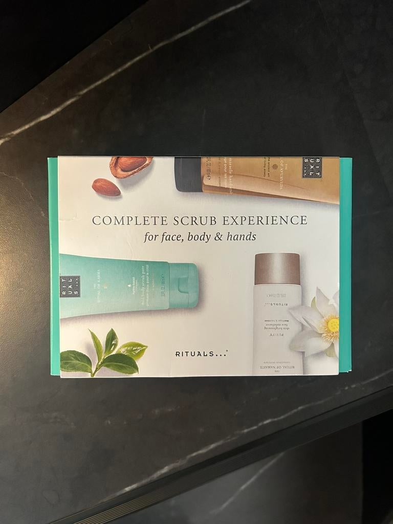 Rituals - set complete scrub experience, Ophalen of Verzenden, Zo goed als nieuw, Bad & Douche